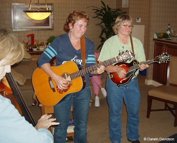 Lisa Husted and Friends-1935