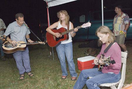 Late Night Picking-9334