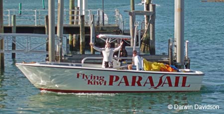 10-Darwin parasailing-0380