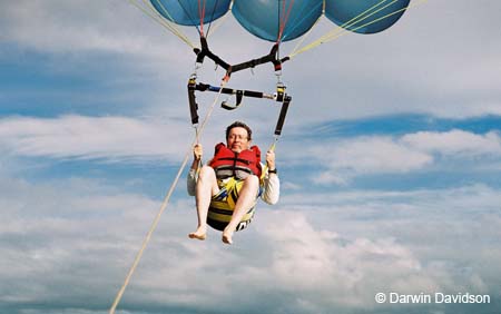 4-Darwin parasailing-0001