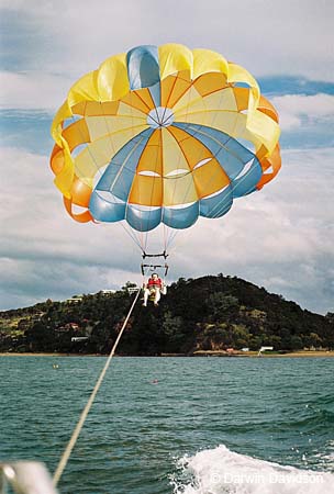 5-Darwin parasailing-0004